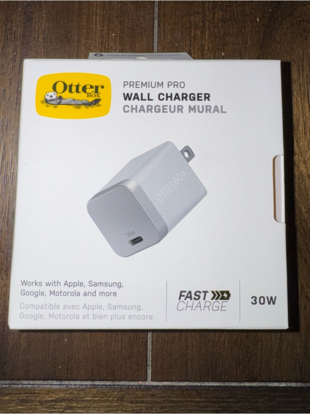 OtterBox Premium Pro Performance 30W Charger - White
